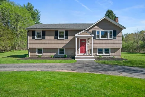$779,000 | 178 Morse Street, Sharon, MA 02067