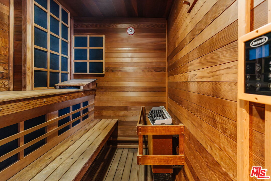 4 Yawl Street Marina del Rey, CA 90292 - Photo 24 of 34 a view of a balcony with wooden floor and windows