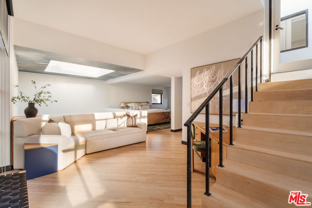 4 Yawl Street Marina del Rey, CA 90292 - Photo 25 of 34 a living room with furniture and a wooden floor
