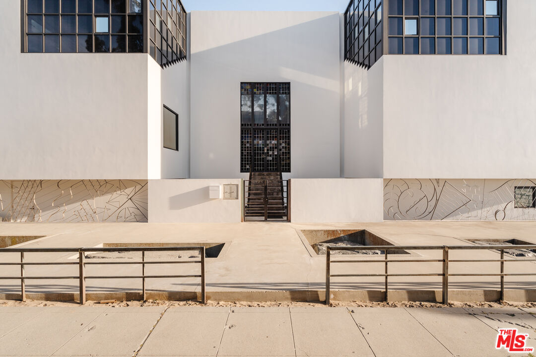 4 Yawl Street Marina del Rey, CA 90292 - Photo 31 of 34