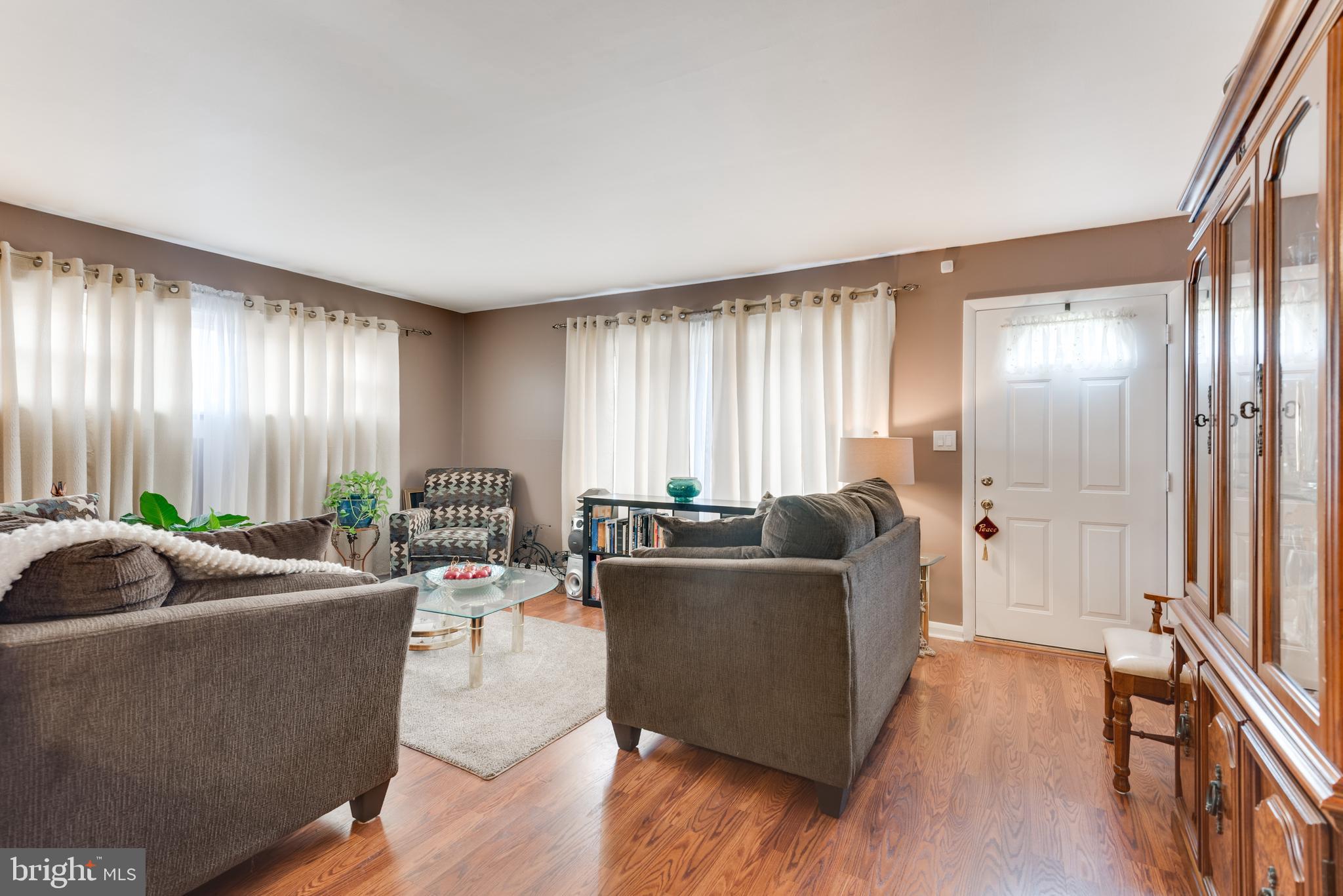 6004 Sherrill Road Catonsville, MD 21228 - Photo 5 of 23 Gallery Image 5
