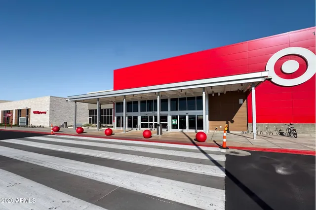 $1,695 | 11221 North 103rd Avenue, Sun City, AZ 85351