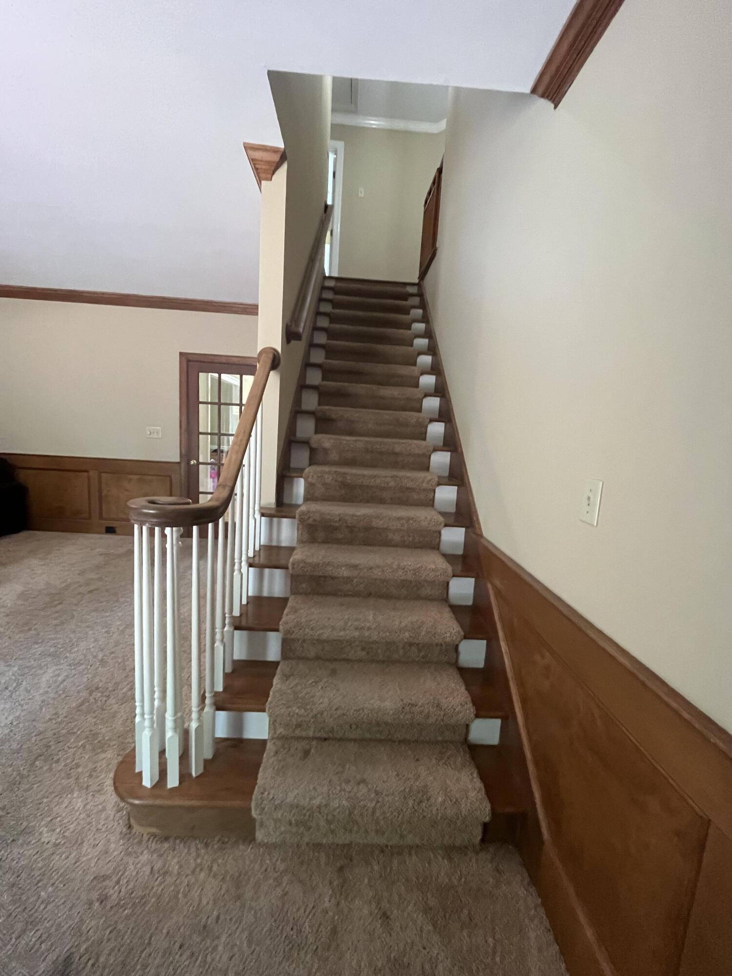 878 Sparkleberry Road Evans, GA 30809 - Photo 20 of 40 Stairs