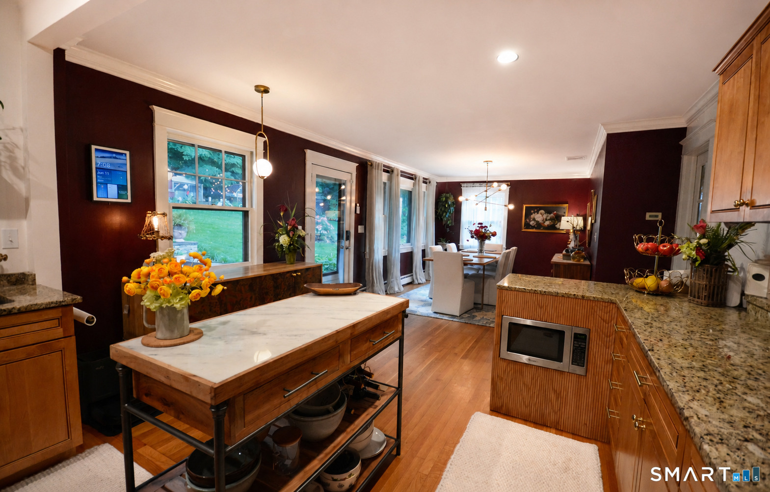 5 Hanover Road Newtown, CT 06470 - Photo 4 of 34