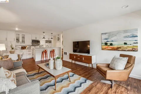$445,000 | 651 Oakland Avenue, Unit 1F, Oakland, CA 94611