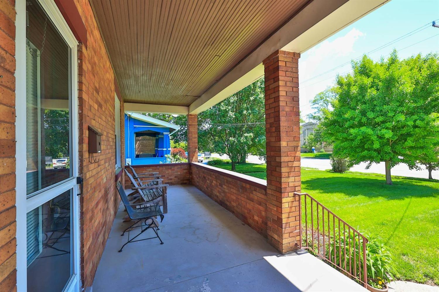 2860 Madison Road Cincinnati, OH 45209 - Photo 3 of 34 Gallery Image 3