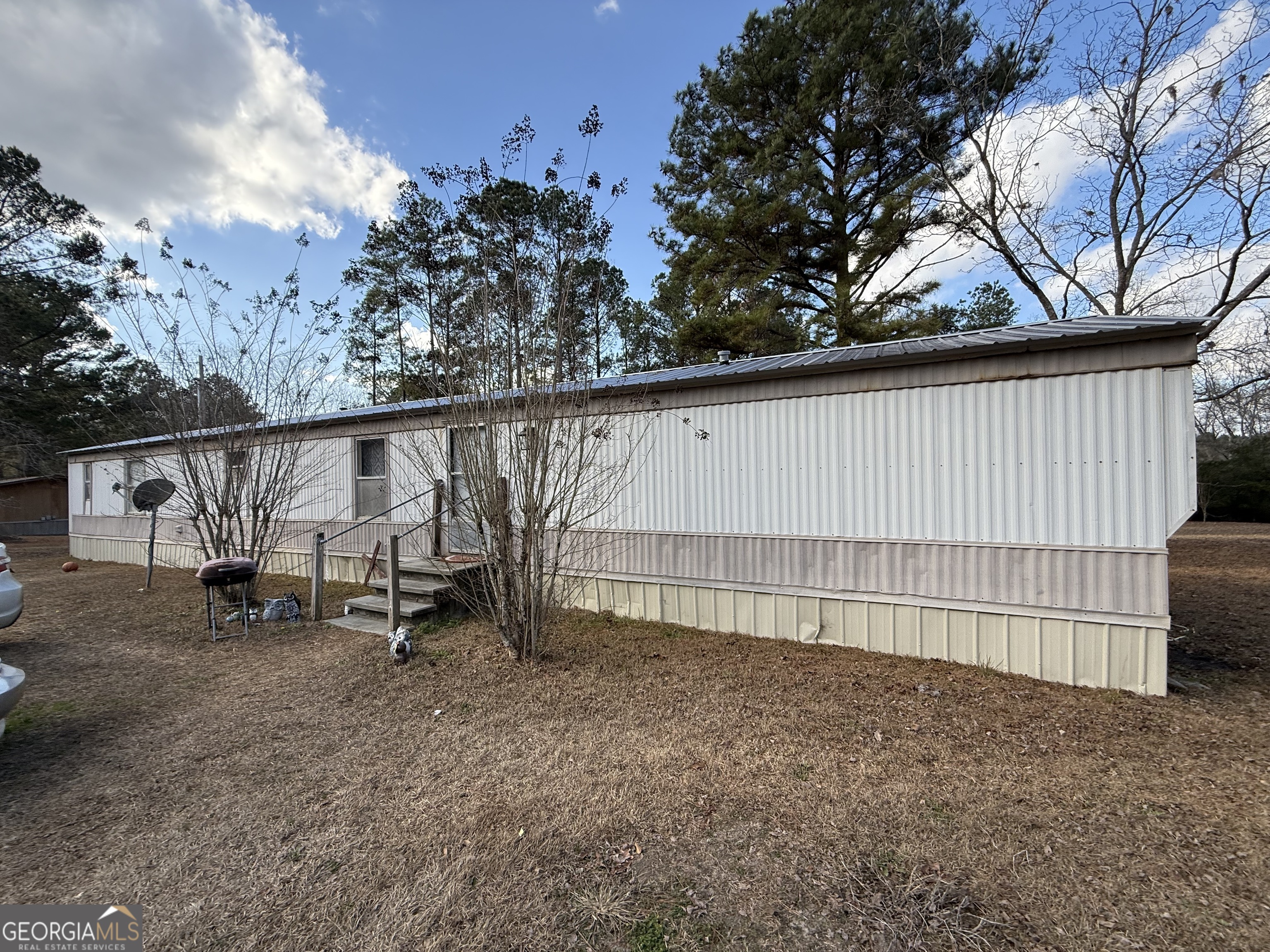 1775-1779 Payne Road Rentz, GA 31075 - Photo 39 of 51 a view of outdoor space with garden and deck