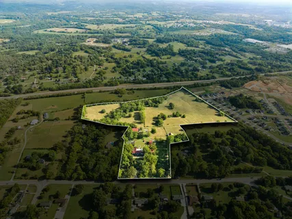 $2,999,999 | 1512 Williamsport Pike, Columbia, TN 38401