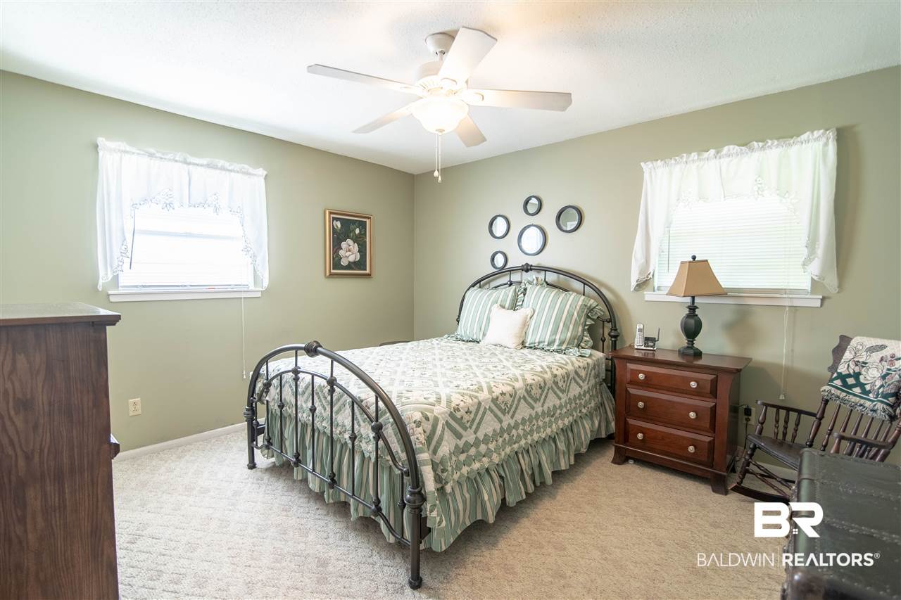 19609 State Highway 181 Fairhope, AL 36532 - Photo 12 of 35 Master Bedroom