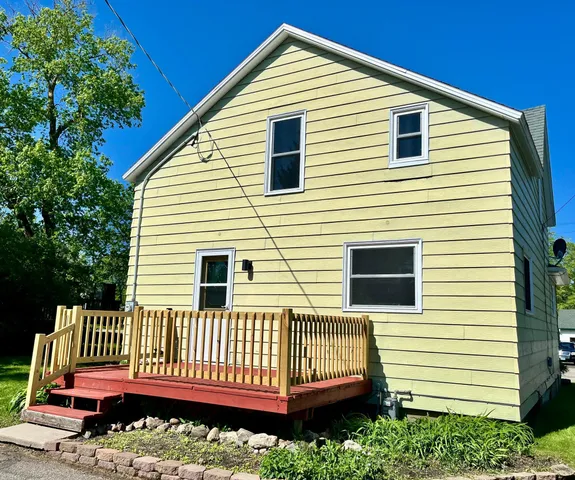 $220,000 | 213 Lake Avenue, Detroit Lakes, MN 56501