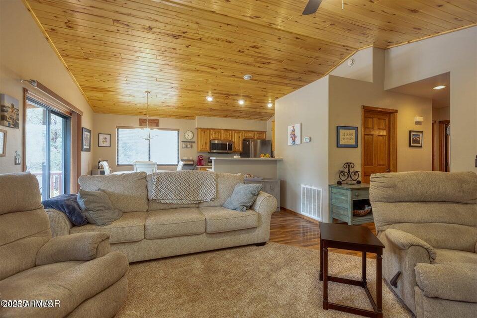 4800 West Tatanka Loop Show Low, AZ 85901 - Photo 8 of 36 a living room with furniture