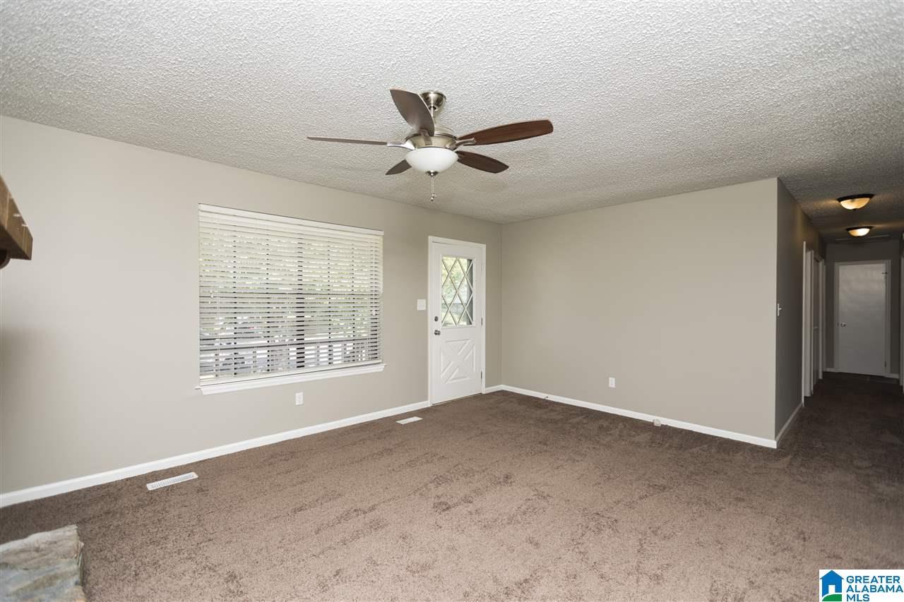 109 Pebble Lane Alabaster, AL 35007 - Photo 6 of 33