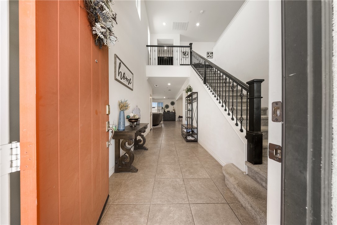 13862 Mardi Gras Lane Riverside, CA 92503 - Photo 9 of 68