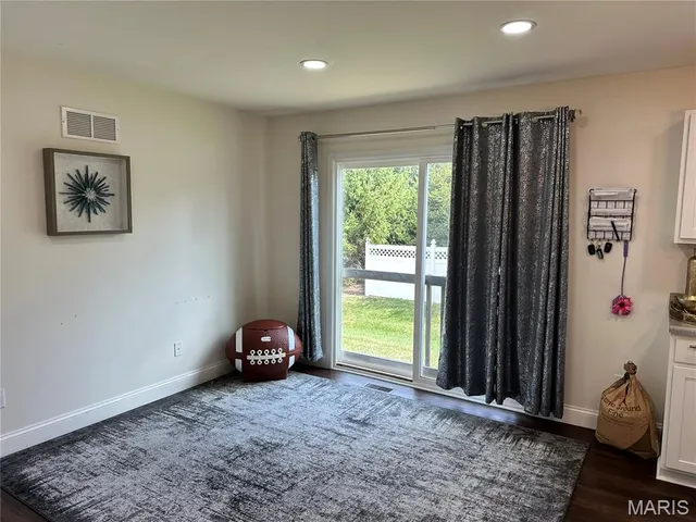 $424,900 | 2228 Hagenstone Terrace, St. Louis, MO 63125