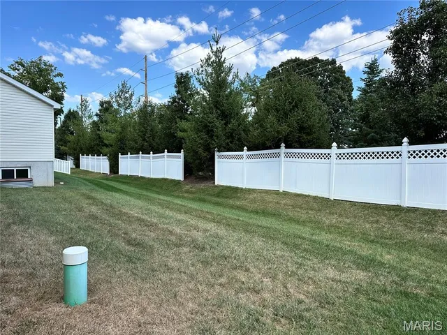 $424,900 | 2228 Hagenstone Terrace, St. Louis, MO 63125