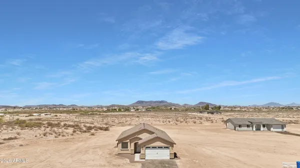 $375,000 | 2682 South 358th Avenue, Tonopah, AZ 85354