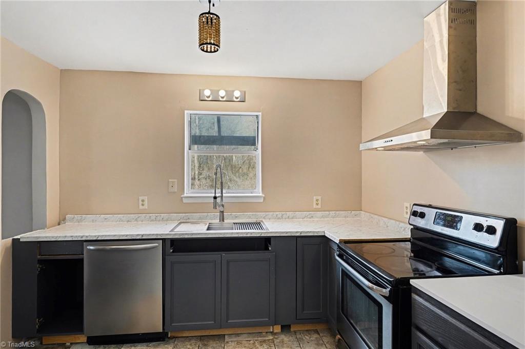 5830 Butler Road Gibsonville, NC 27249 - Photo 10 of 37