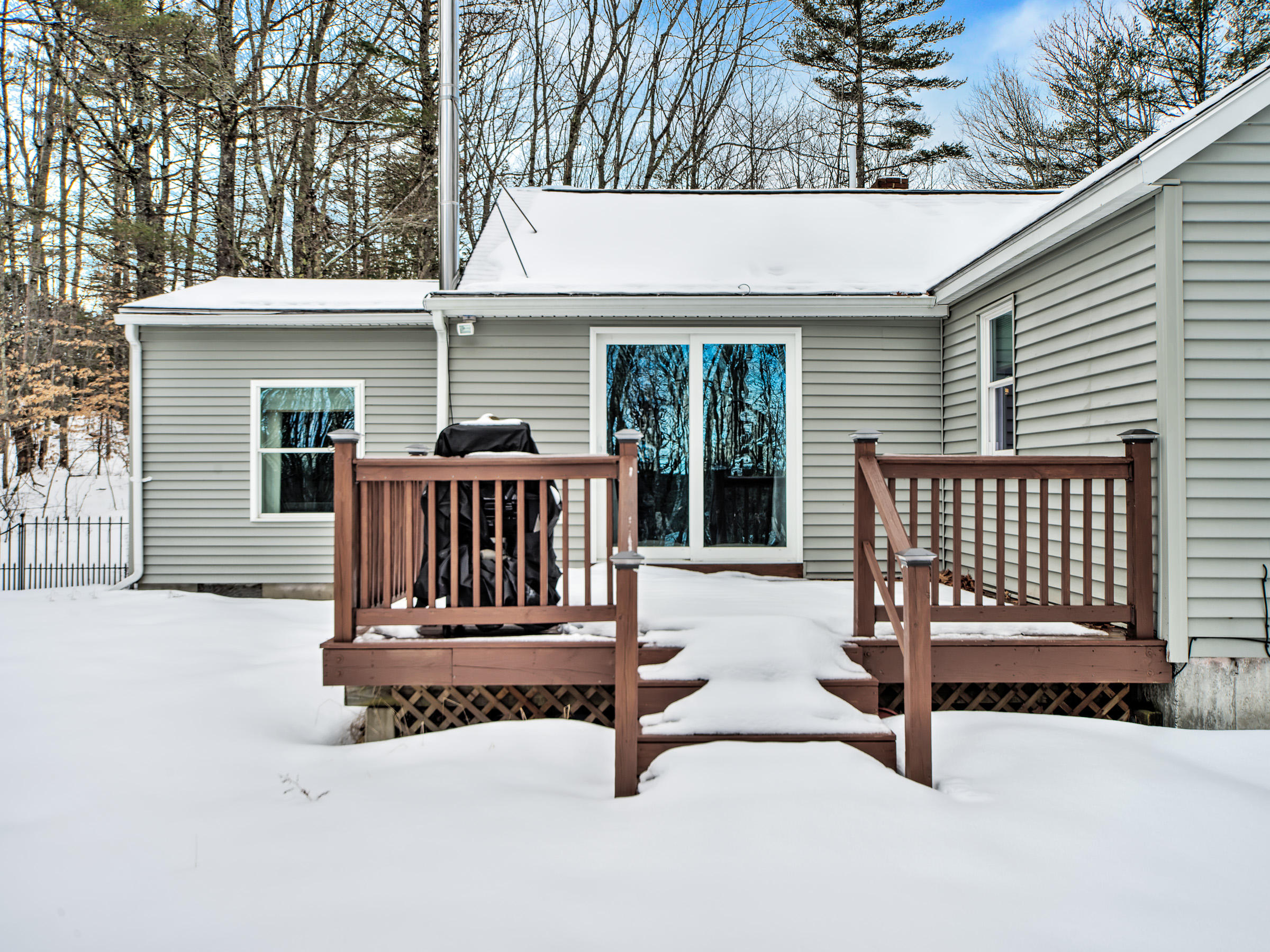 212 East Old County Road Newcastle, ME 04553 - Photo 9 of 38 10740-35-mls-7