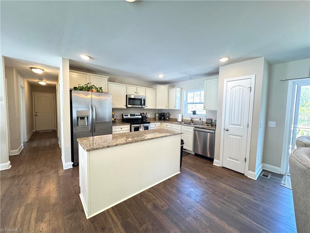343 Rash Road Glade Valley, NC 28627 - Photo 12 of 44 Gallery Image 12