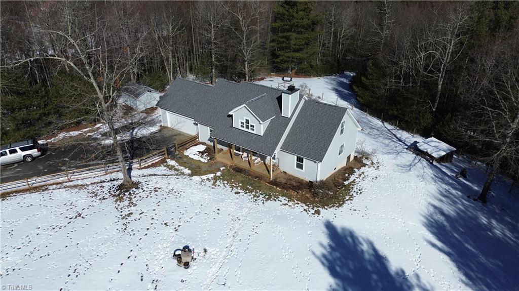 343 Rash Road Glade Valley, NC 28627 - Photo 3 of 44 Gallery Image 3