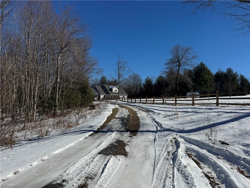 343 Rash Road Glade Valley, NC 28627 - Photo 5 of 44 Gallery Image 5