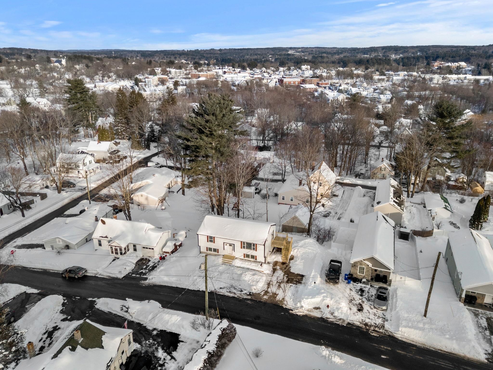 40 Hillside Avenue Derry, NH 03038 - Photo 46 of 55