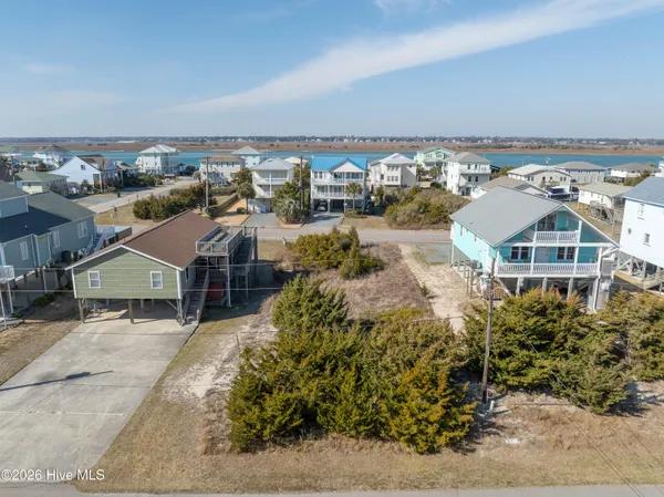 $430,000 | 1707 South Anderson Boulevard, Topsail Beach, NC 28445