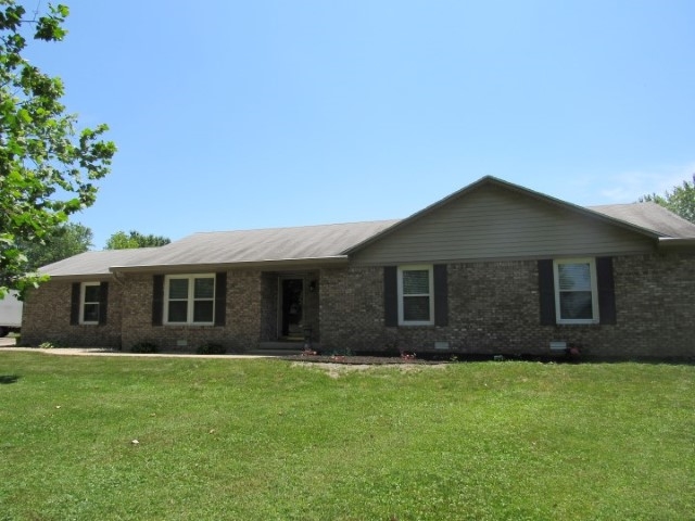 40 Rostone Circle Lafayette, IN 47909 - Photo 2 of 26 Gallery Image 2