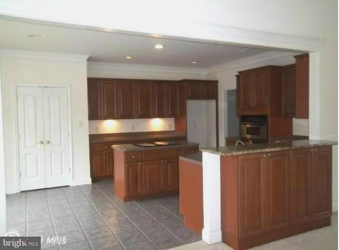 114 Riverside Drive Elkton, MD 21921 - Photo 7 of 30 Kitchen