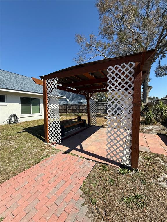 2075 Shadow Pine Drive Brandon, FL 33511 - Photo 44 of 57 a front view of a house with parking
