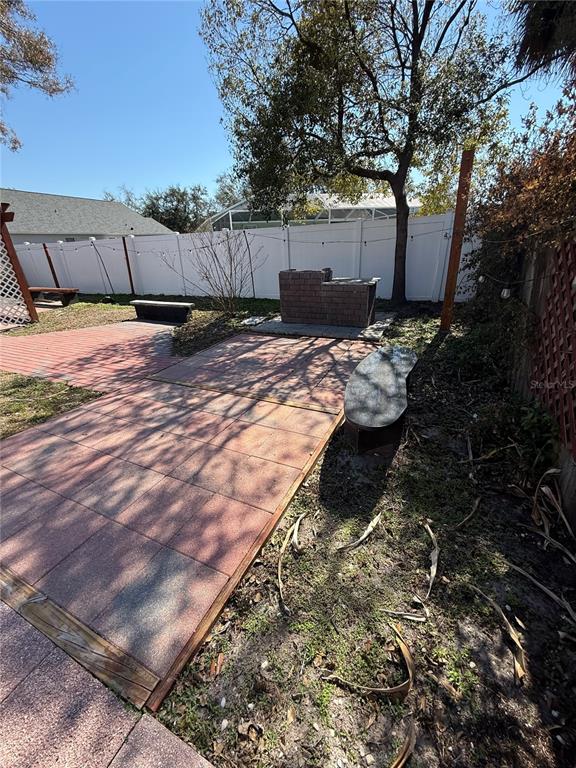 2075 Shadow Pine Drive Brandon, FL 33511 - Photo 54 of 57 a view of a backyard