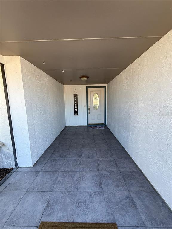 2075 Shadow Pine Drive Brandon, FL 33511 - Photo 6 of 57