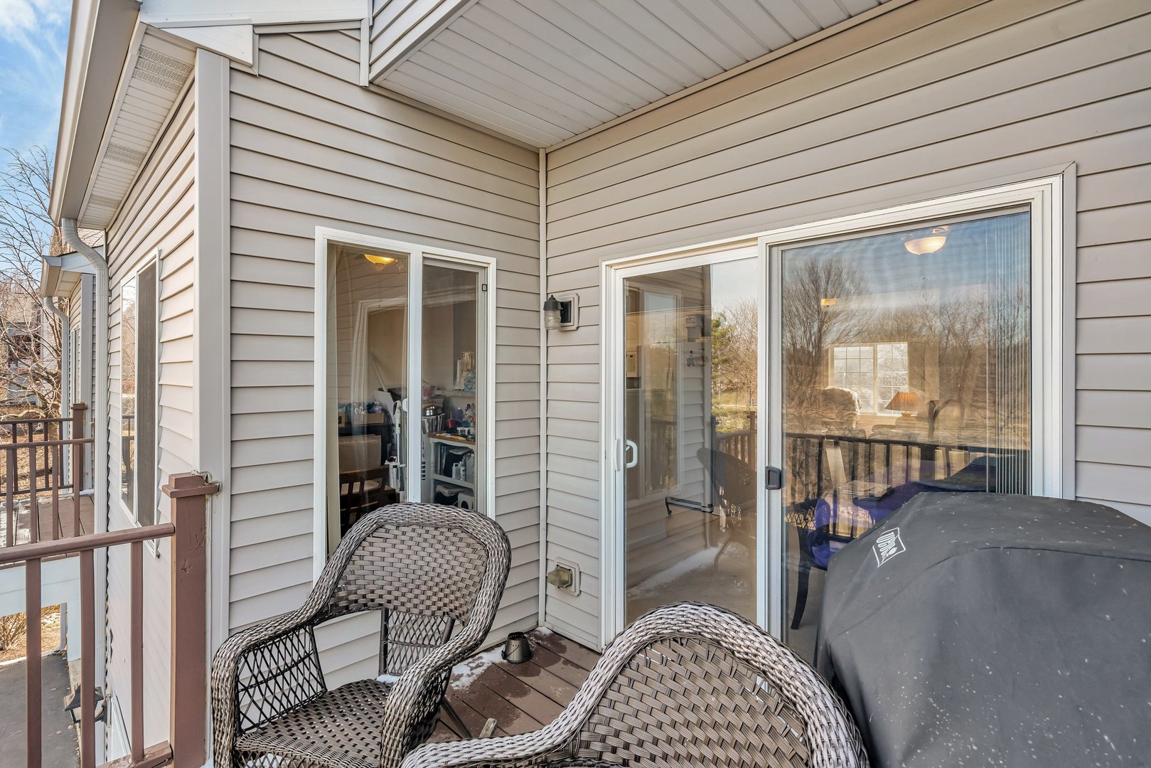 122 Enclave Circle, Unit D Bolingbrook, IL 60440 - Photo 18 of 20 a balcony view with a glass door