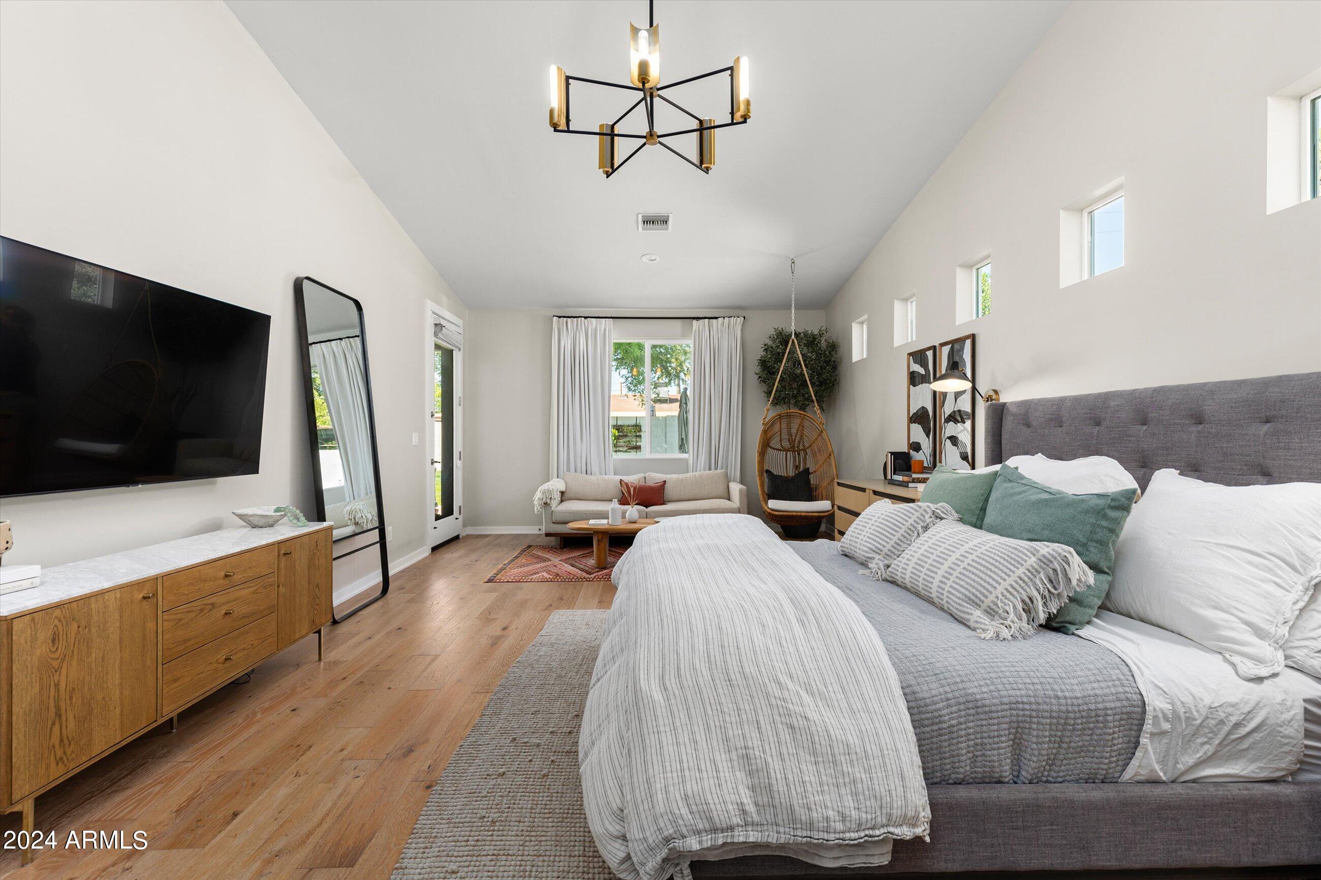 4322 East Cheery Lynn Road Phoenix, AZ 85018 - Photo 13 of 18 18-4322 W Cheery Lynn Rd-18