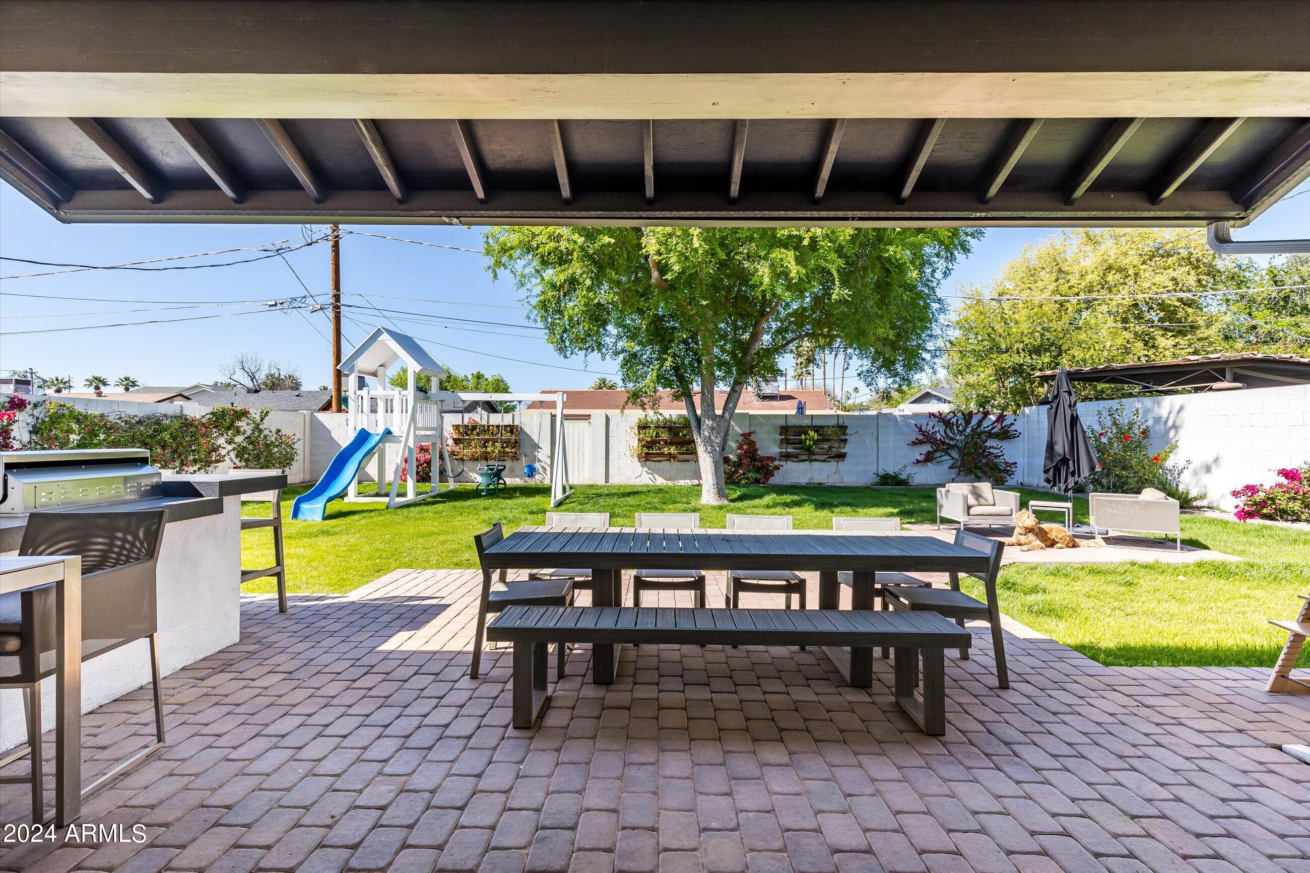 4322 East Cheery Lynn Road Phoenix, AZ 85018 - Photo 15 of 18 20-4322 W Cheery Lynn Rd-20