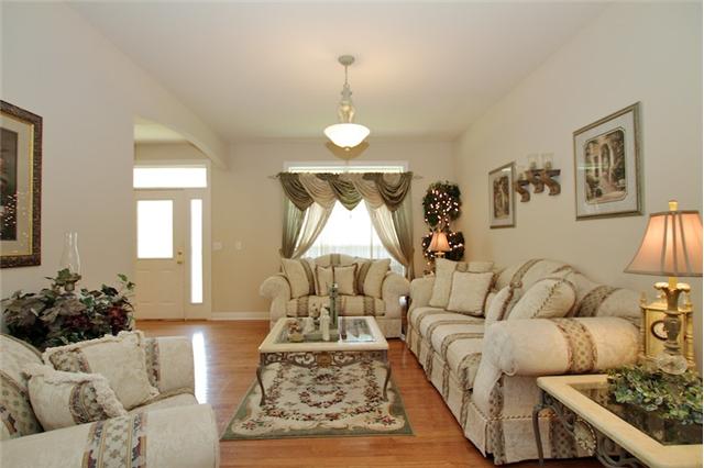 1006 Nuway Road Pleasant View, TN 37146 - Photo 2 of 8 Formal living room