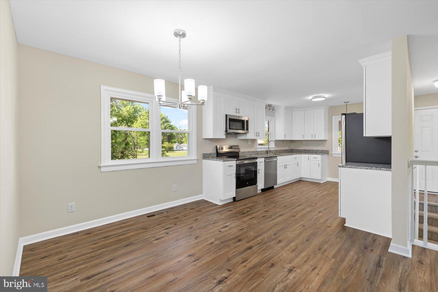451 Truslow Road Fredericksburg, VA 22405 - Photo 14 of 29 Gallery Image 14