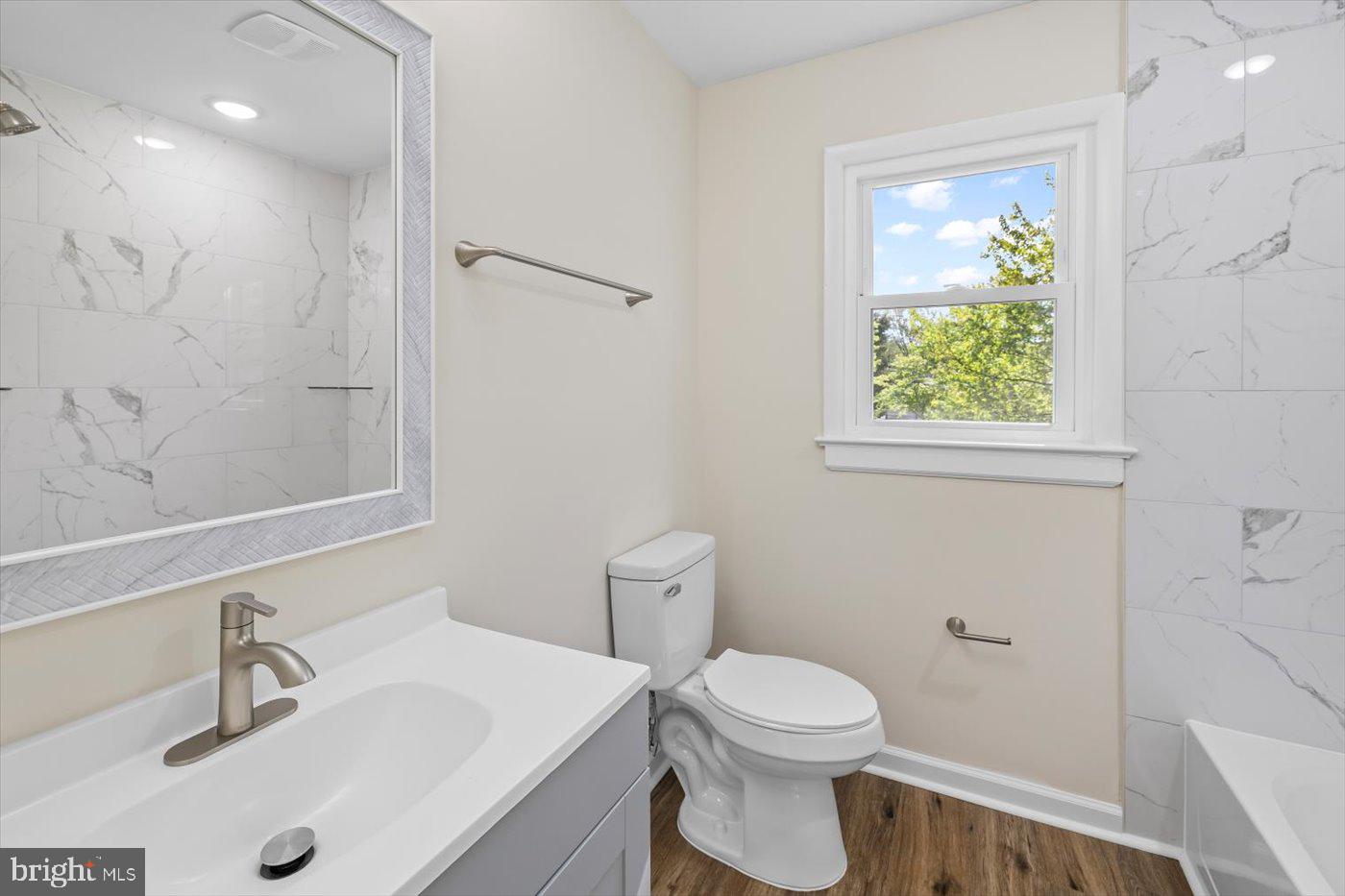 451 Truslow Road Fredericksburg, VA 22405 - Photo 22 of 29 Full Bath