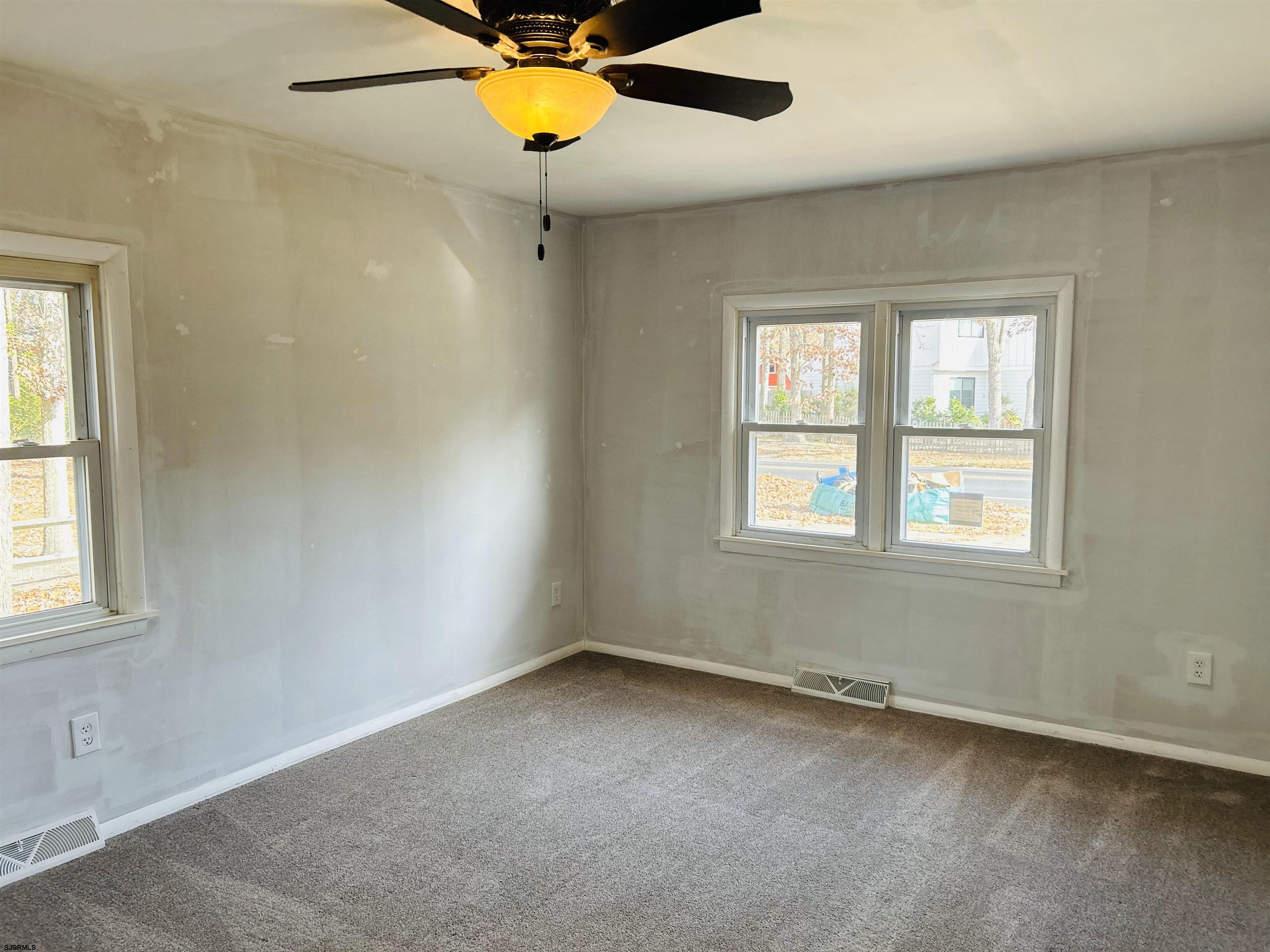 1013 New Road Linwood, NJ 08221 - Photo 15 of 32 Gallery Image 15