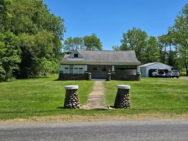 $150,000 | 381 Sugarcreek Drive, Franklin, PA 16323
