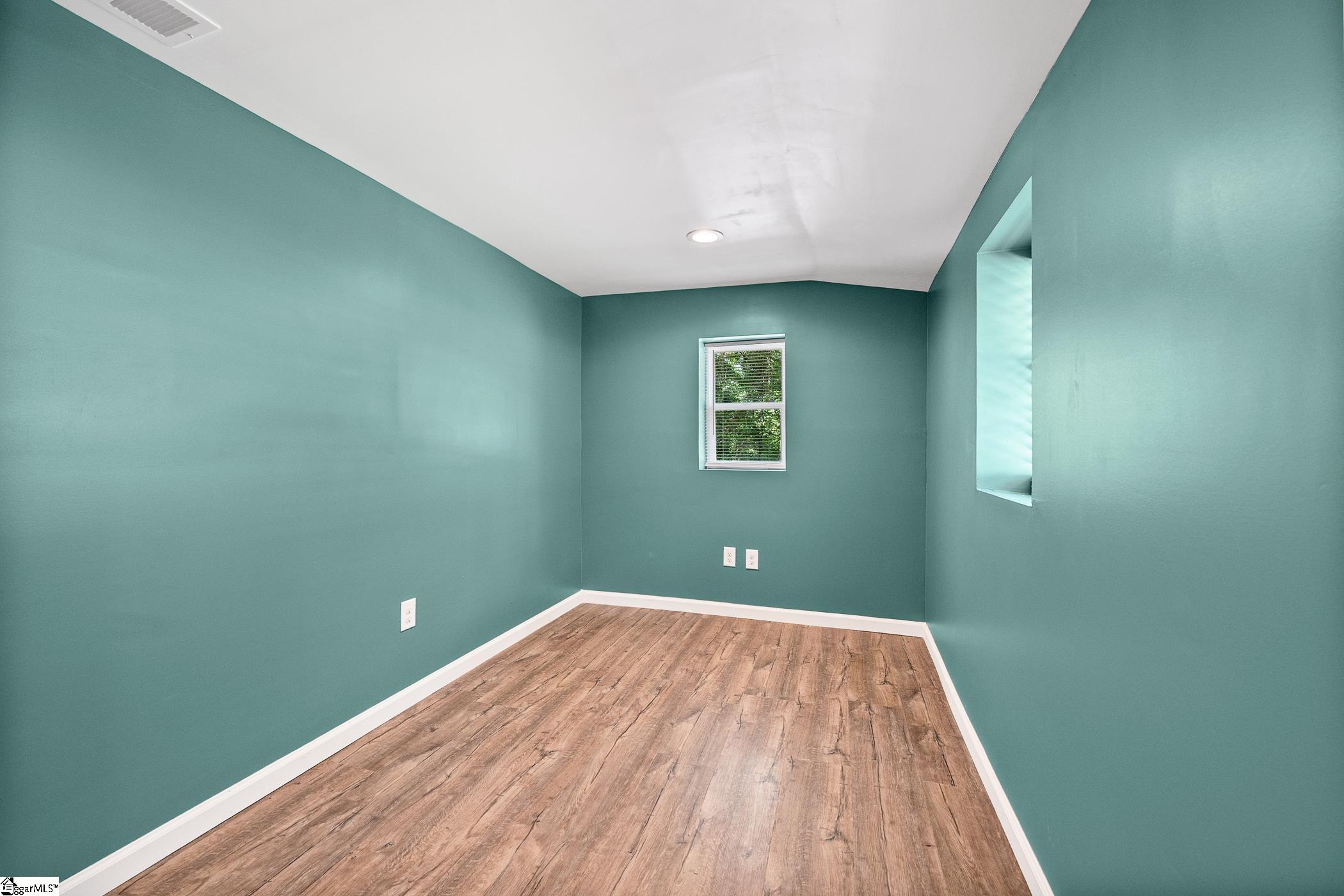 135 Harris Road Pickens, SC 29671 - Photo 21 of 35