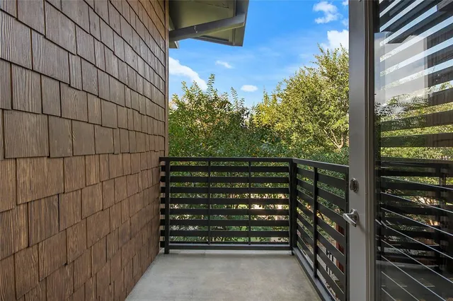 $3,500 | 5607 Belmont Avenue, Unit 116, Dallas, TX 75206