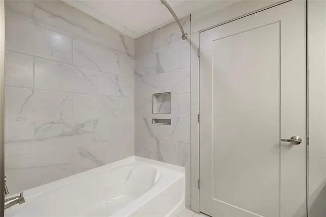 $3,500 | 5607 Belmont Avenue, Unit 116, Dallas, TX 75206