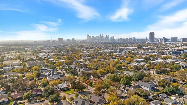 $3,500 | 5607 Belmont Avenue, Unit 116, Dallas, TX 75206