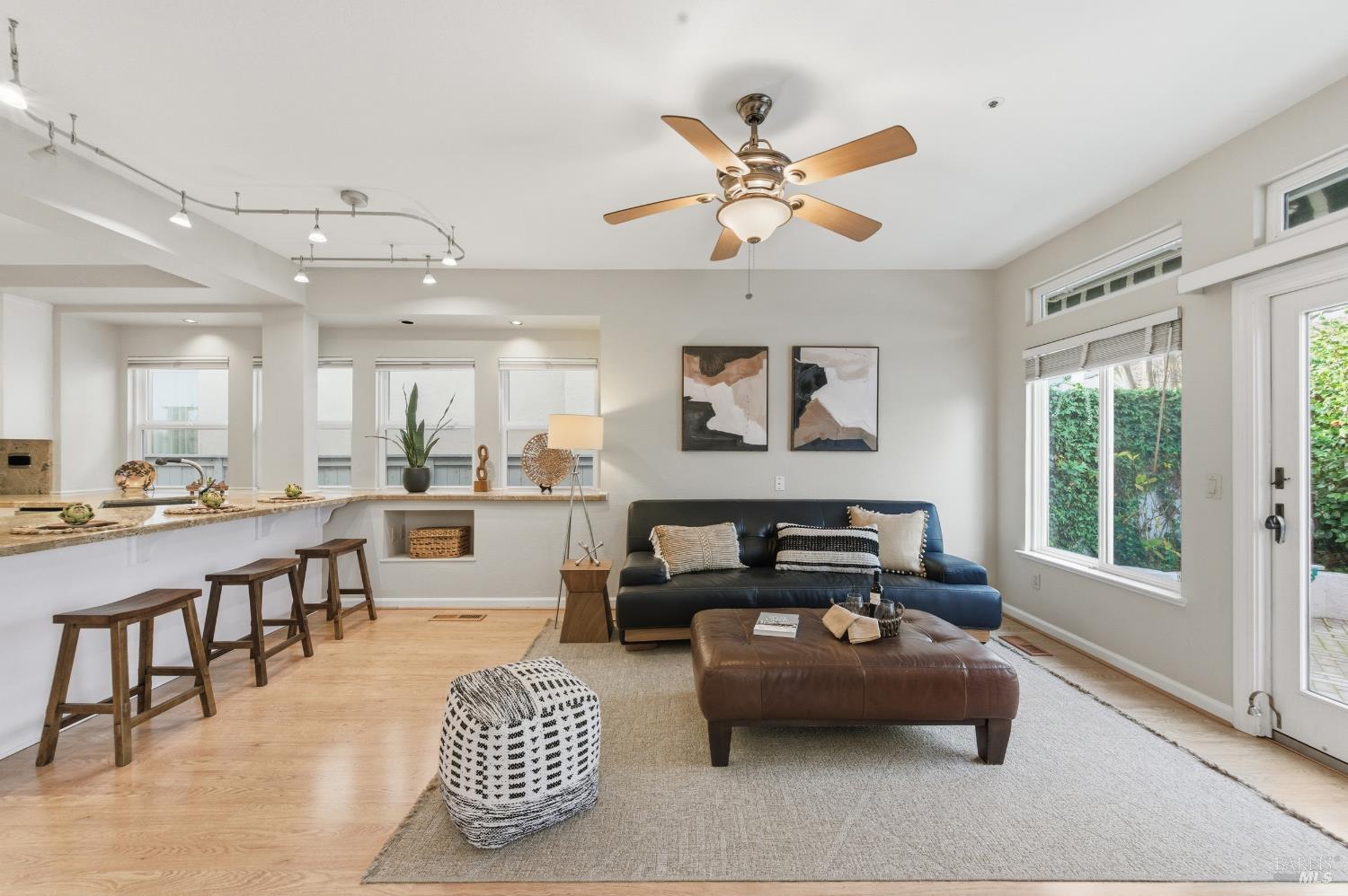 45 Cove Court Napa, CA 94559 - Photo 14 of 56