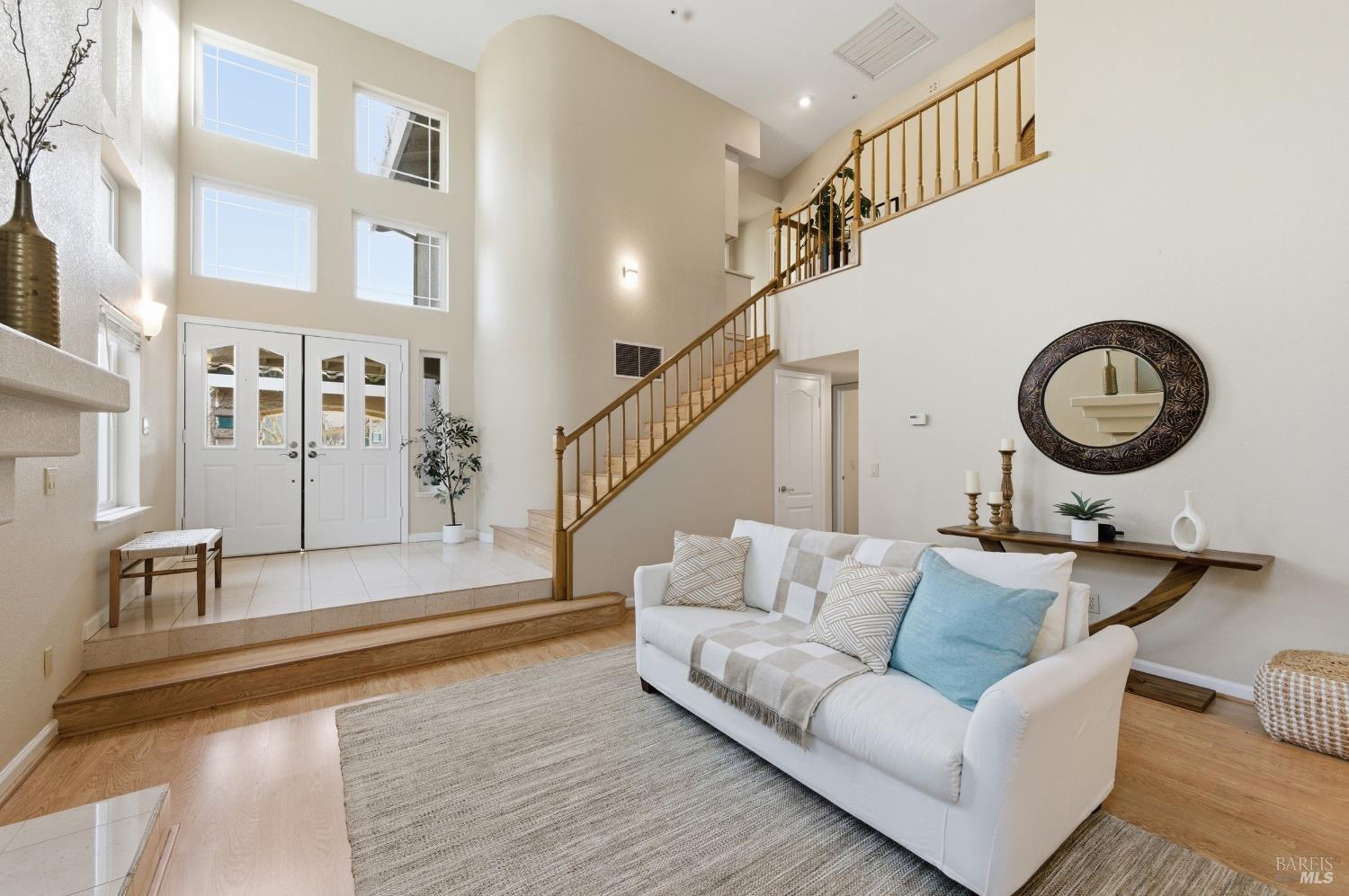 45 Cove Court Napa, CA 94559 - Photo 10 of 56