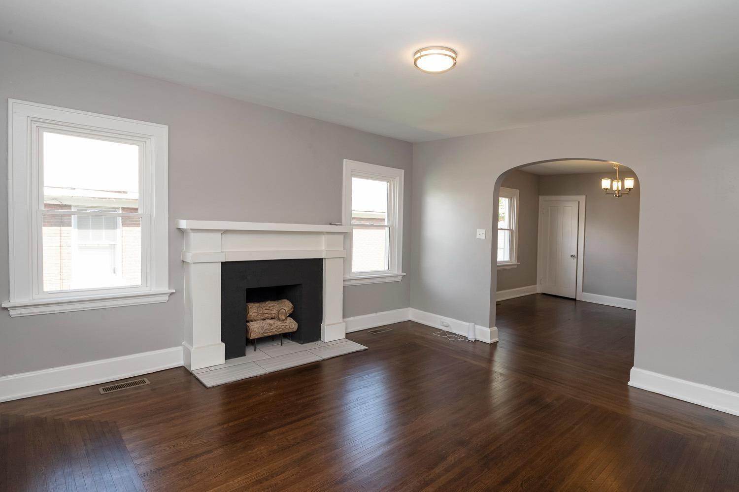 1763 Dale Road Cincinnati, OH 45237 - Photo 4 of 30