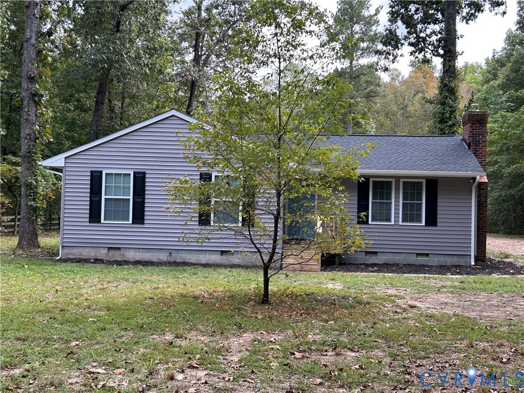 1024 Mill Road King William, VA 23086 - Photo 3 of 35 a front view of a house with garden