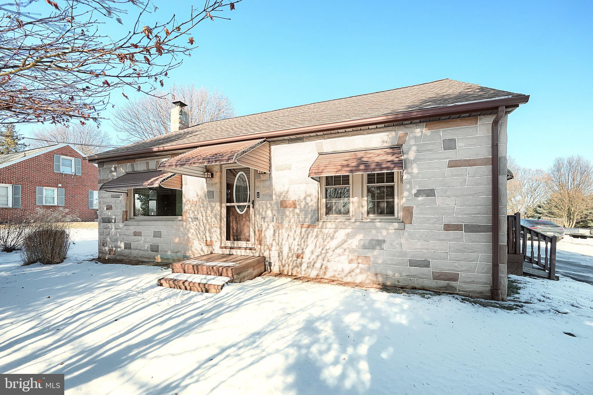 897 Delta Road Red Lion, PA 17356 - Photo 3 of 52