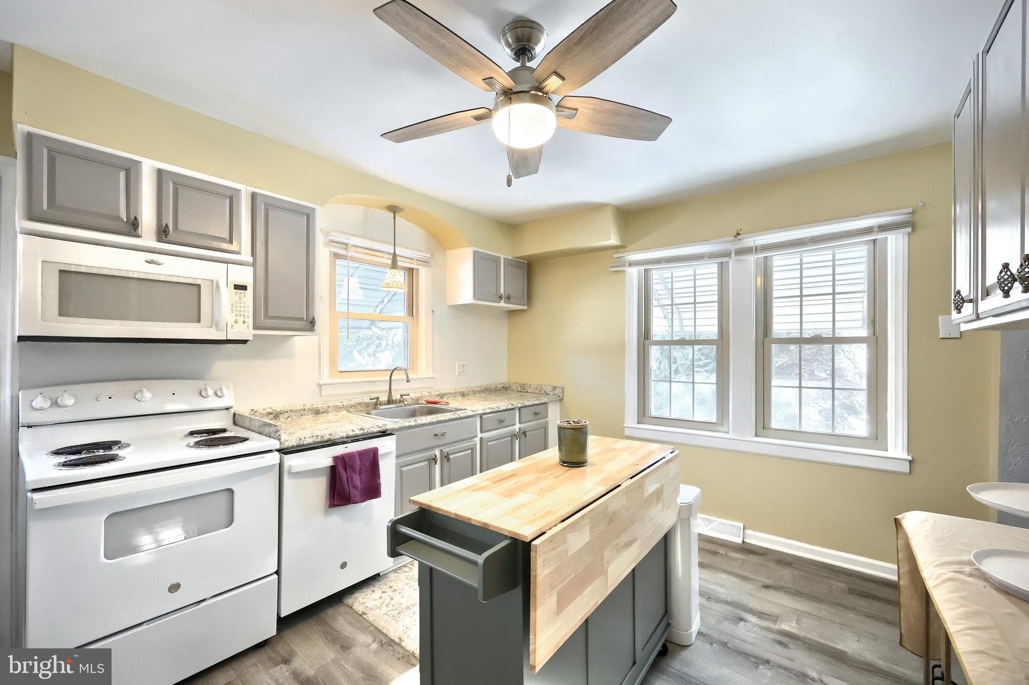 897 Delta Road Red Lion, PA 17356 - Photo 8 of 52